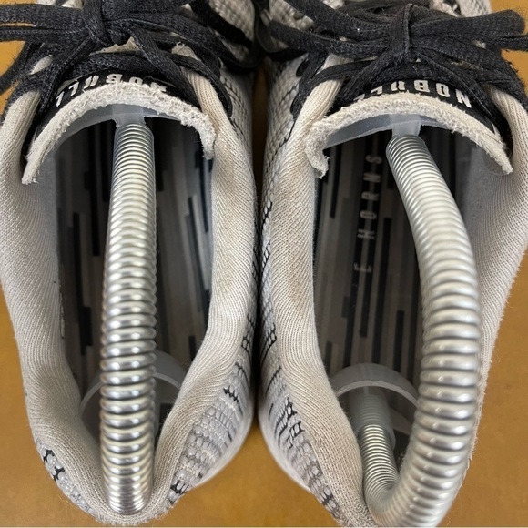 NOBULL Linear Trainer Lace Front Low Top Sneaker Size 6 Women - Picture 7 of 10